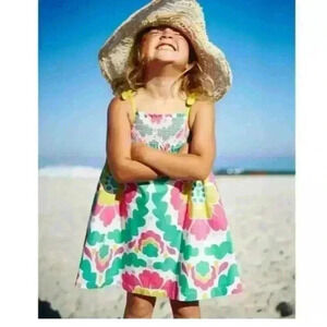 Mini Boden Girls Floral Smocked Sundress size 9/10 years old